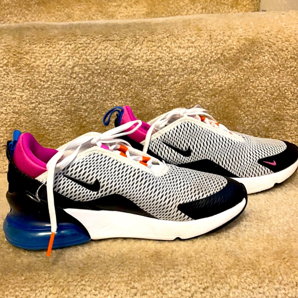 Nike Air Max 270